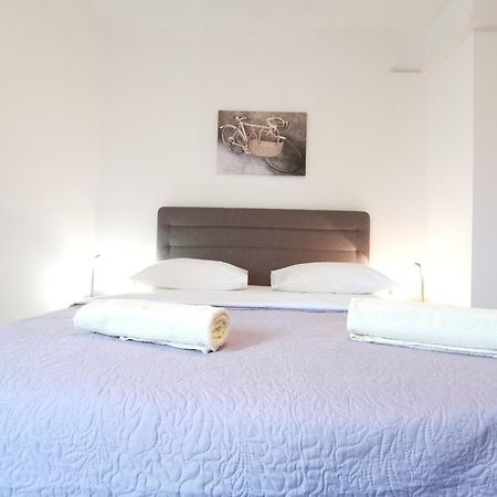 Apartman Sintic Крк Номер фото