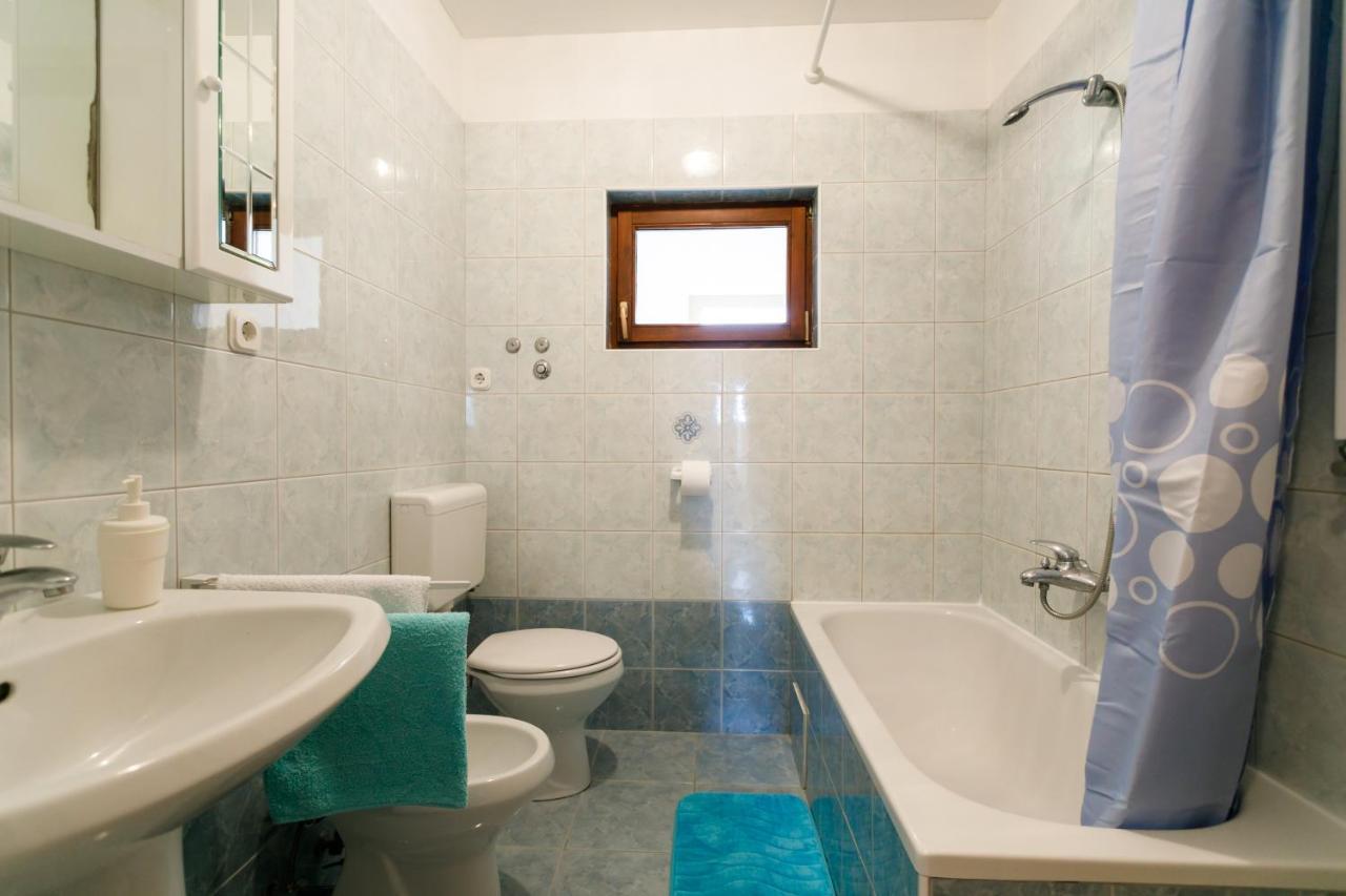 Apartman Sintic Крк Екстер'єр фото